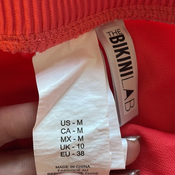 Women’s Two-Piece Bikini in coral pink color, size medium - Picture 10 of 12